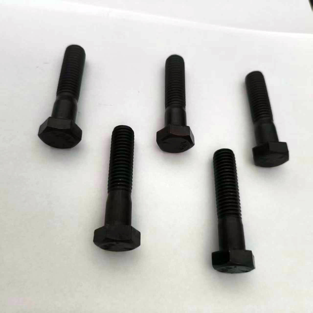 Dayanıklı 1-1/2'-13 UNC X 2-1/4' ASTM A307 Yarım Dişli Altıgen Cıvata, Siyah Oksit Kaplama